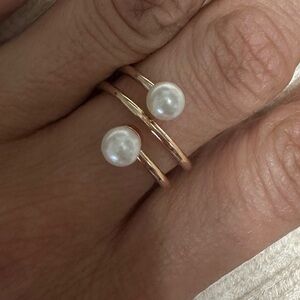 Boutique spiral ring